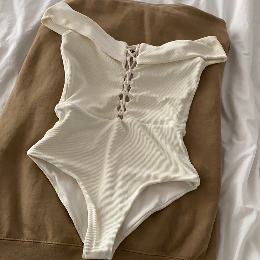 L*Space Off-Shoulder Cream One Piece Swimsuit